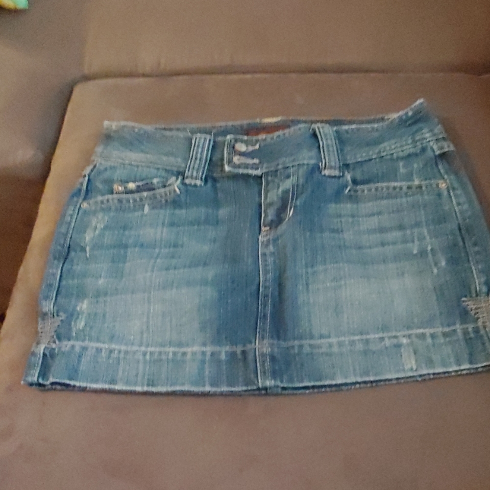 Women skirt